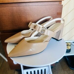 Elegant Tan Slingback Heels